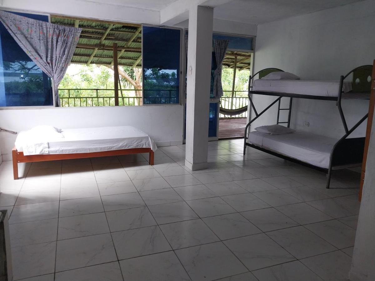 Amazon Breeze Hotel Iquitos Room photo